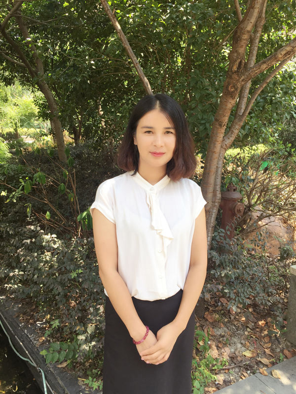 2022年度AG真人官方网医药金豹斗争者——钱亚香
